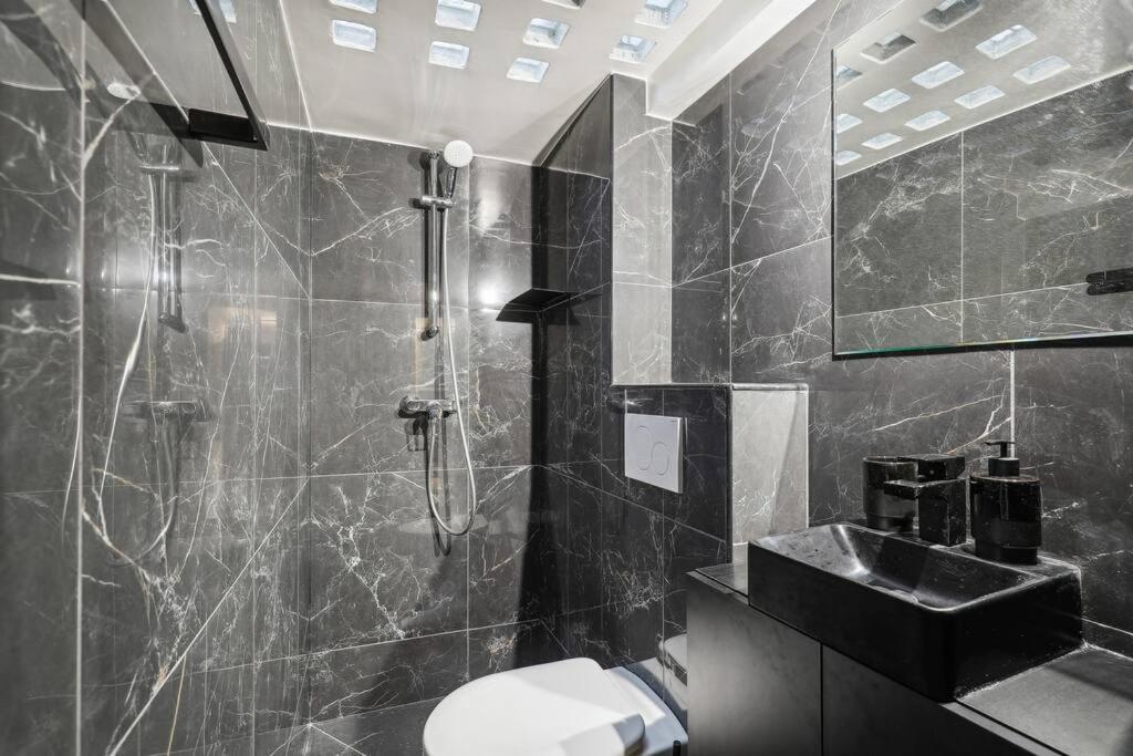 Appartement Duplex Parisien Pres Du Louvre Extérieur photo